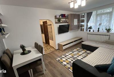 Apartament cu 3 camere semidecomandat în Central - 3
