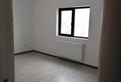 Duplex cu 4 camere cu Canalizare în Alexandriei - 6