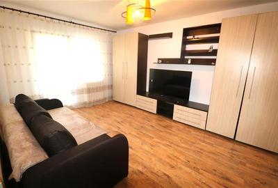 Apartament cu 2 camere decomandat în Spitalul Județean