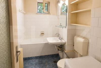 Apartament cu 3 camere decomandat în Deve