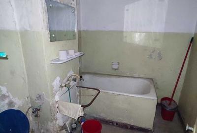Apartament cu 3 camere decomandat în Central - 1