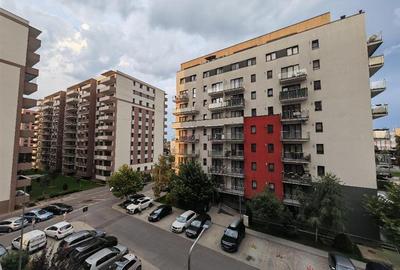 Apartament cu 2 camere nedecomandat, mobilat în Tractorul - 6