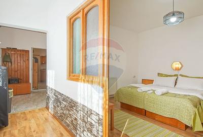 Casă individuală cu 11 camere cu Teren 789 Mp în Florilor - 18