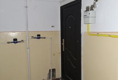 Apartament cu 3 camere semidecomandat în George Enescu