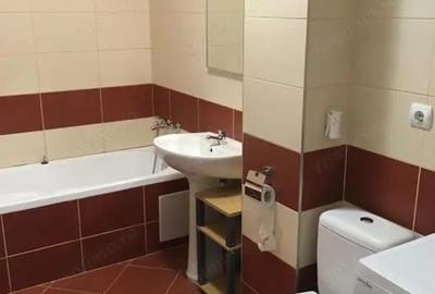 Garsonieră decomandată în Soarelui