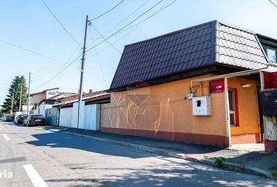 Casă cu 4 camere în 16 Februarie