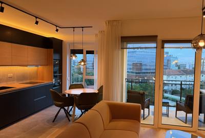 Apartament cu 2 camere decomandat în Central