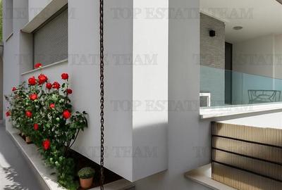 Apartament cu 4 camere decomandat în Dorobanți - 2