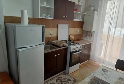 Apartament cu 2 camere decomandat în Central - 3