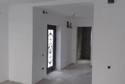 Casă cu 4 camere cu Teren 200 Mp în Cumpăna - 7