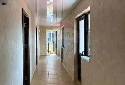 Casă cu 18 camere cu Teren 2470 Mp în Ceahlău - 3