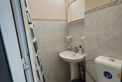 Garsonieră decomandată în Lidia - 1