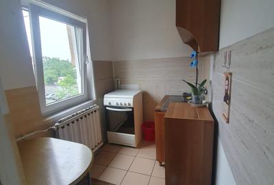 Garsonieră decomandată în Zorilor