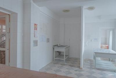 Casă individuală cu 20 camere cu Canalizare în Moinești - 7