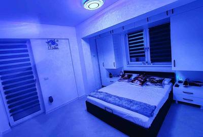 Apartament cu 2 camere decomandat în Calea București