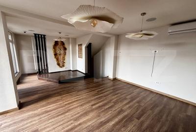 Spațiu comercial, de 150 mp, în Spitalul Județean