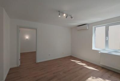 Casă individuală cu 6 camere cu Teren 81 Mp în Central - 8