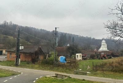 Casă cu Teren 2877 Mp în Zolt - 3