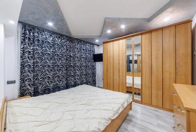 Apartament cu 3 camere decomandat în Prundu