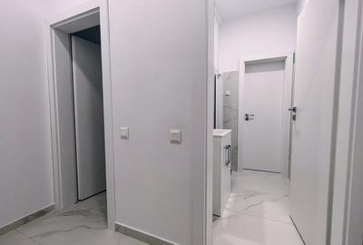 Birou, de 49.869998931885 mp, în Delfinariu