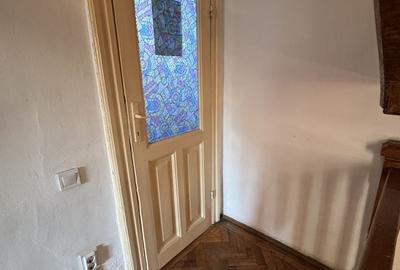 Casă cu 8 camere cu Teren 132 Mp în Gara de Nord - 9