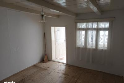 Casă cu 3 camere cu Teren 2707 Mp în Leorda - 7