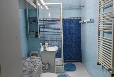 Apartament cu 3 camere decomandat în Griviței
