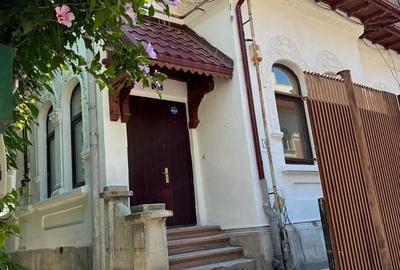 Casă individuală cu 5 camere cu Canalizare în Dorobanți - 2