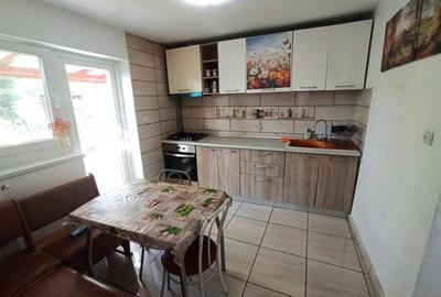Casă cu 3 camere în Bujac - 1
