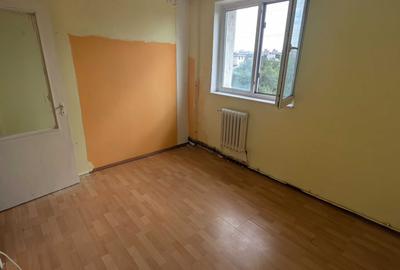 Apartament cu 2 camere decomandat în Alexandru cel Bun - 2