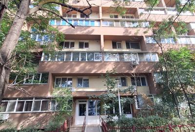 Apartament cu 2 camere semidecomandat în Câmpia Libertății