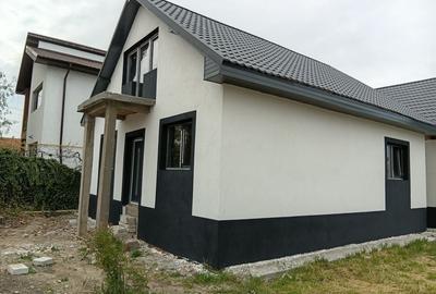 Casă cu 4 camere în Central - 5