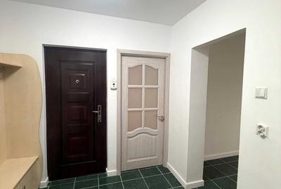 Apartament cu 3 camere decomandat în Nord-Vest