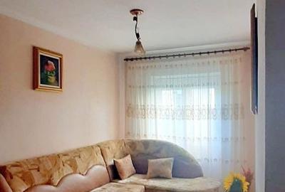 Apartament cu 3 camere decomandat în Central - 2
