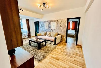 Apartament cu 3 camere semidecomandat în Ultracentral