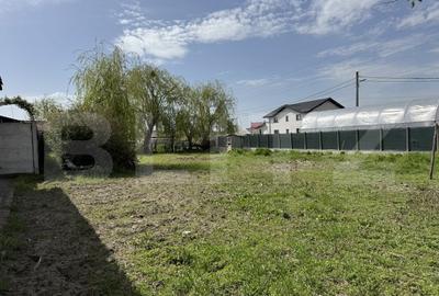 Casă individuală cu 6 camere cu Teren 1397 Mp în Brestei