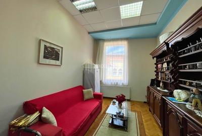 Apartament cu 3 camere decomandat, mobilat în Central - 4