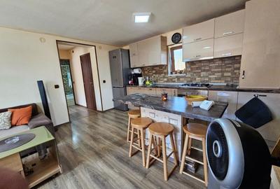 Casă individuală cu 3 camere cu Canalizare în Șoimuș - 11