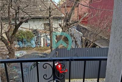 Casă cu 3 camere cu Teren 50 Mp în Dârste - 1