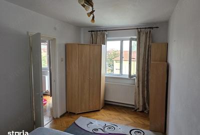 Apartament cu 2 camere semidecomandat, mobilat în Circumvalațiunii