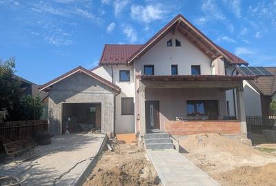 Casă individuală cu 4 camere cu Teren 500 Mp în Gherăiești - 3