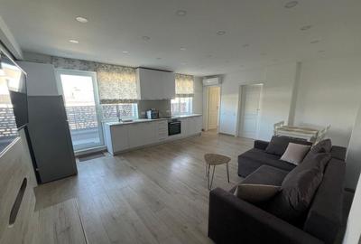 Apartament cu 3 camere, mobilat în Florești