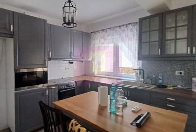 Casă cu 4 camere cu Teren 375 Mp în Central
