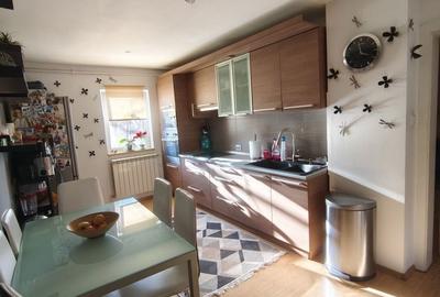 Apartament cu 3 camere decomandat în Central - 4