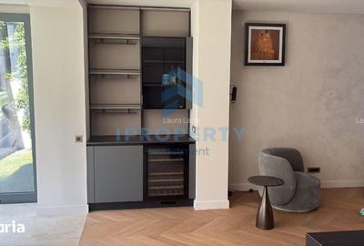 Apartament cu 4 camere în Central