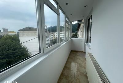 Apartament cu 3 camere în Precista
