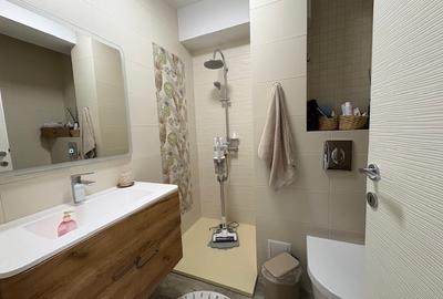 Apartament cu 3 camere semidecomandat, mobilat în Copou - 6