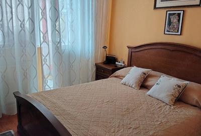 Apartament cu 3 camere decomandat în Central - 3