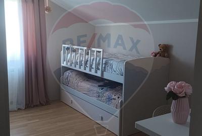 Casă cu 3 camere cu Teren 878 Mp în Central - 4