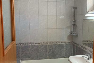 Apartament cu 2 camere semidecomandat în Obor